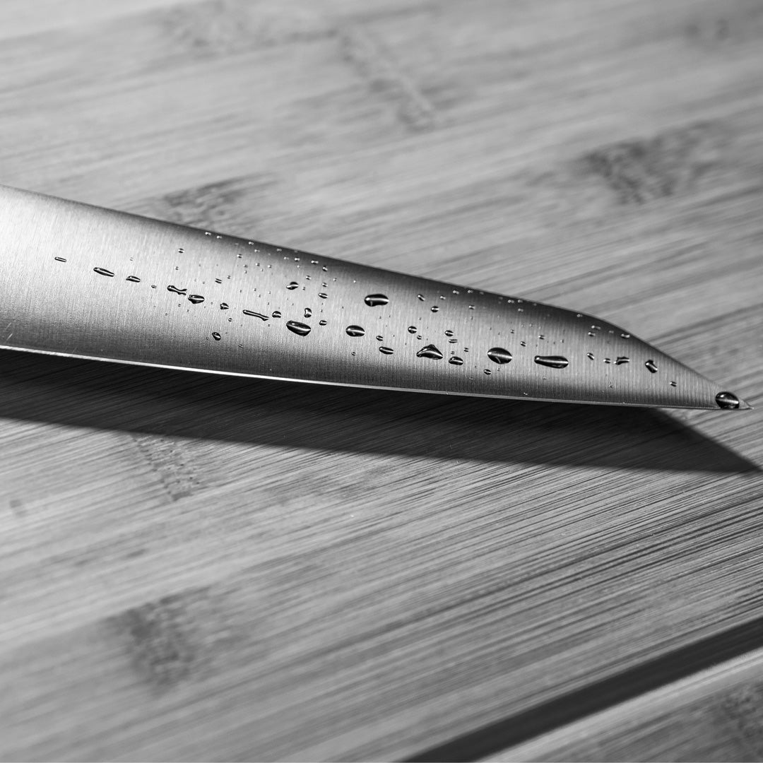 The Ultimate Guide to Sharpening Your Kitchen Knives: How to Sharpen Knives Like a Pro